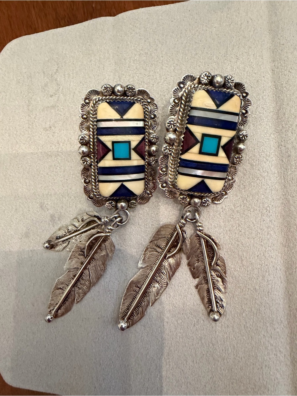 Handcrafted Native American sterling Silver Feather Earrings Turquoise clip on